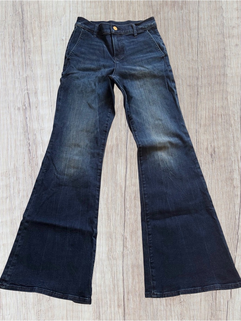 Express 70s Flare Mid Rise Jeans Dark Blue Wash Classic Women’s Size 0 Short